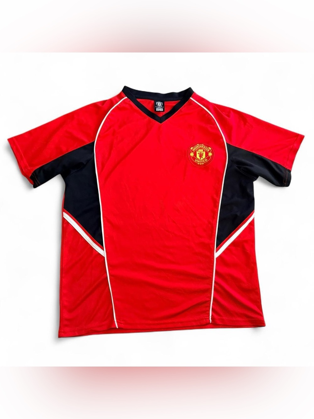 Manchester United Soccer Jersey – Men’s Medium